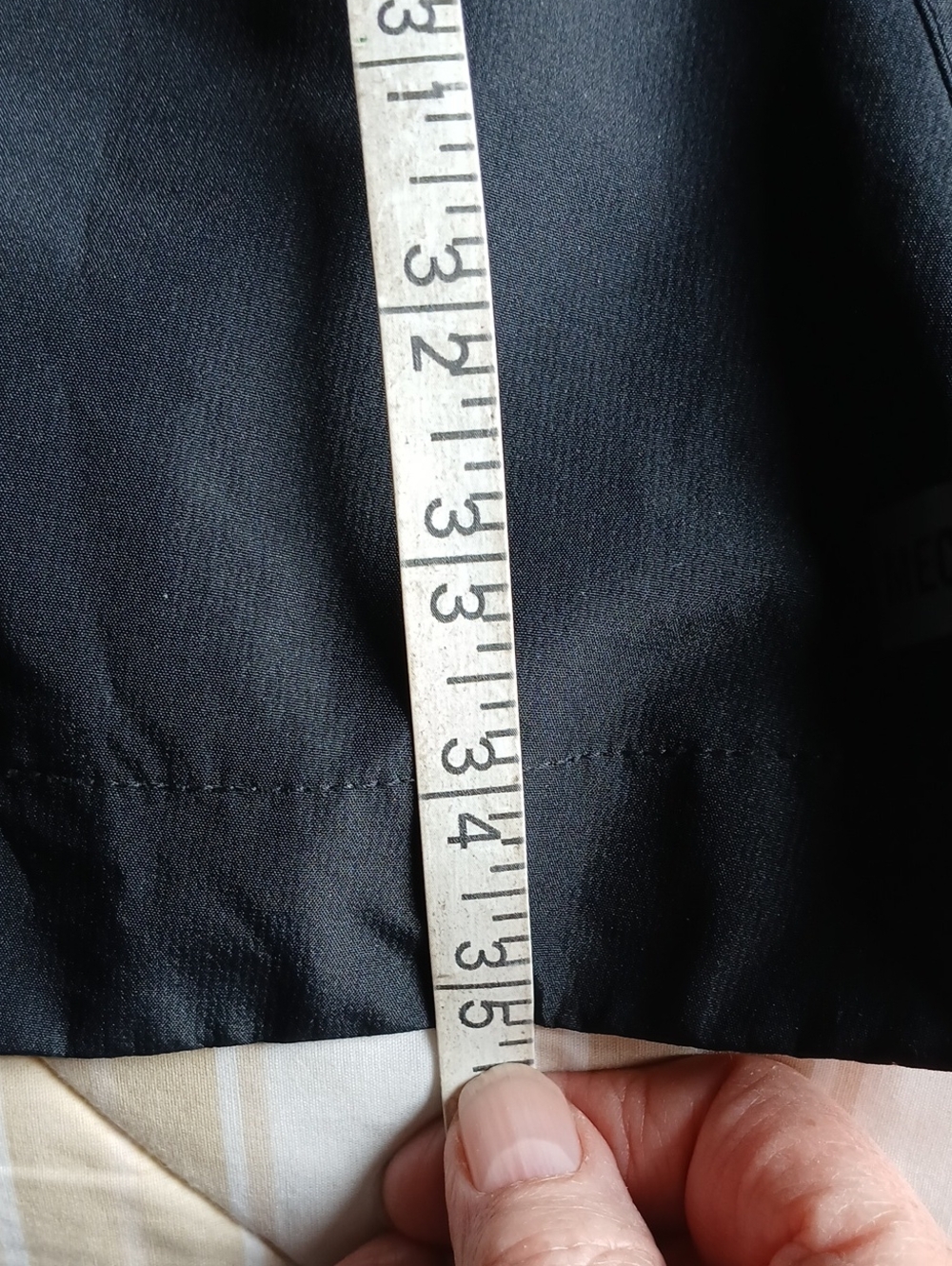 MEC Rain Jacket - Picture 6 of 7